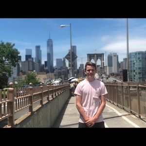 Meet your Posher, Zachary